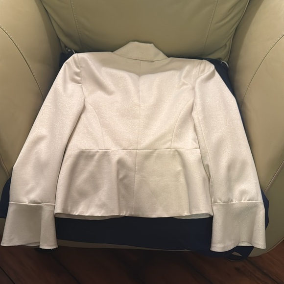 Never worn Trina Turk blazer - Picture 3 of 5